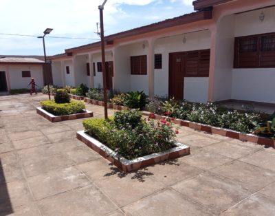 🟩 Hébergement moderne à petit prix (PK16 – Bangui) – Hôtel Les 5 Continents
