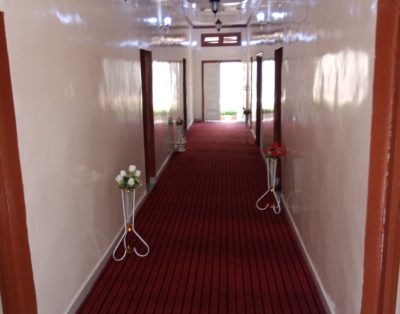 🟩 Chambre moderne à l’Hôtel Les 5 Continents – PK16, Bangui